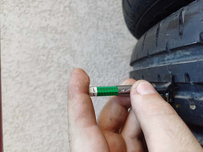 Continental 205/55 R16 Letnja