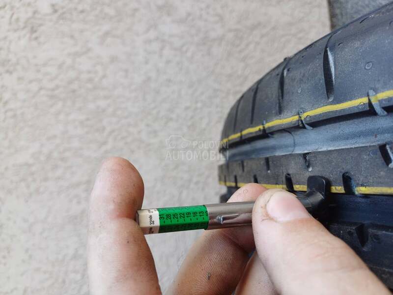 Continental 205/55 R16 Letnja