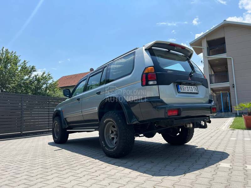 Mitsubishi Pajero Sport 