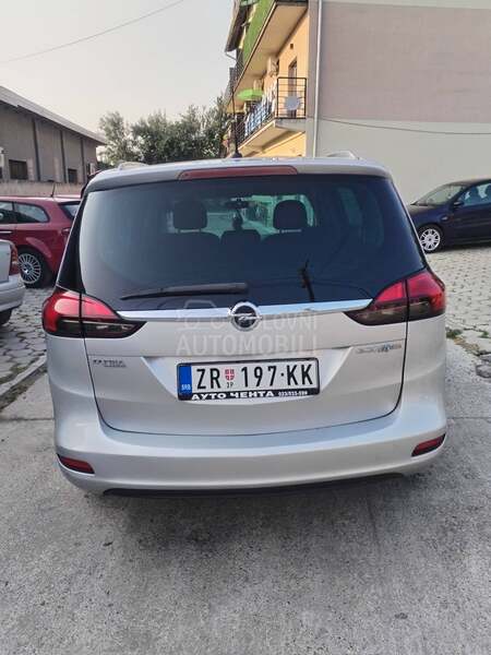 Opel Zafira 1.6