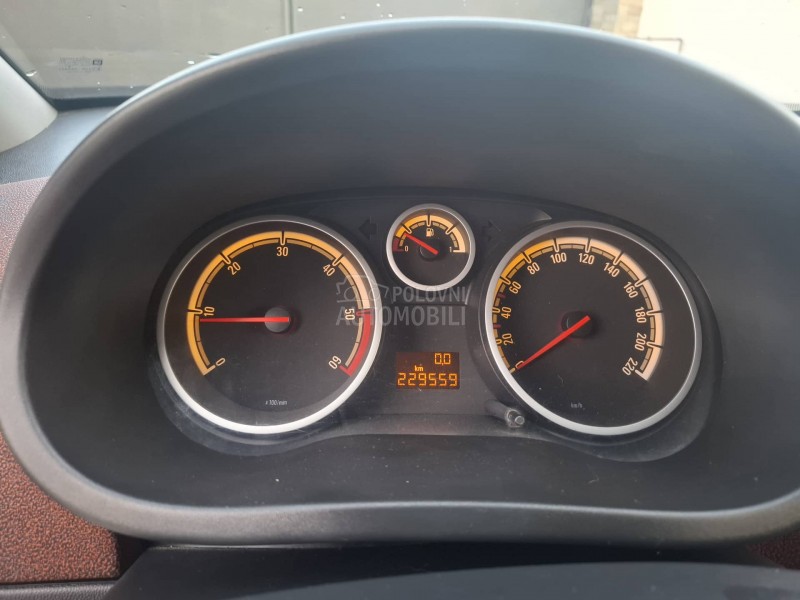 Opel Corsa D Original KM