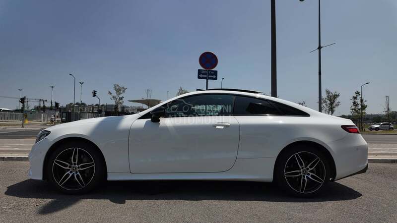 Mercedes Benz E 220 coupe/4m/amg