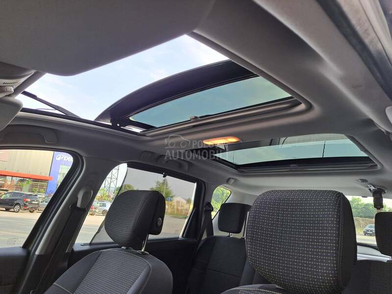 Renault Scenic 1.4 TCE PANO