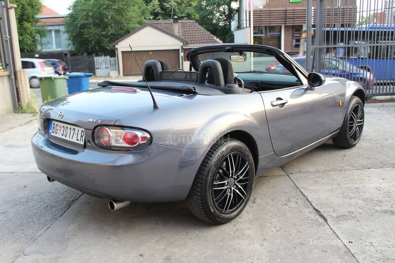 Mazda MX-5 MIATA NC