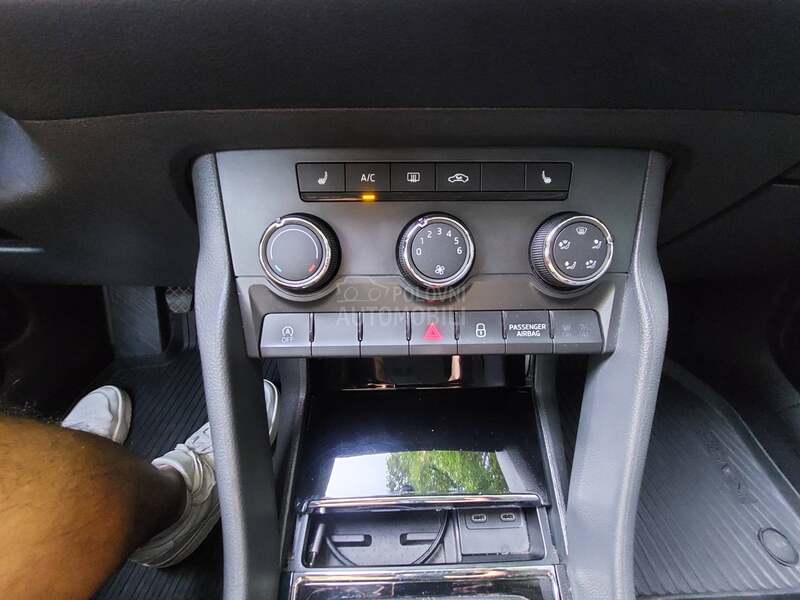 Škoda Karoq 1.0 tsi MT6 NOV