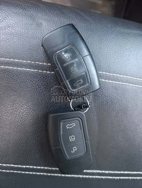 Ford Kuga 2.0 tdci Titanium