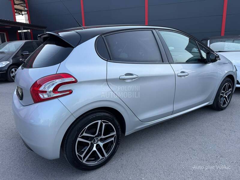 Peugeot 208 RATA 130e BEZ UCESCA