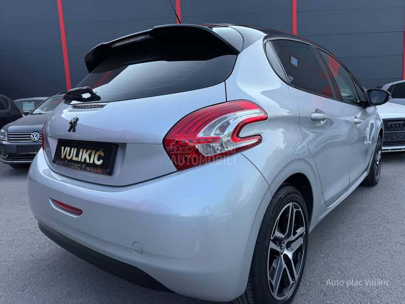 Peugeot 208 RATA 130e BEZ UCESCA