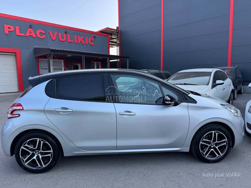 Peugeot 208 RATA 130e BEZ UCESCA
