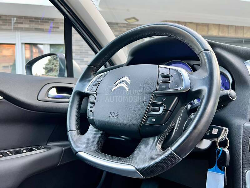 Citroen C4 1.6HDi/NAVl/92K.S