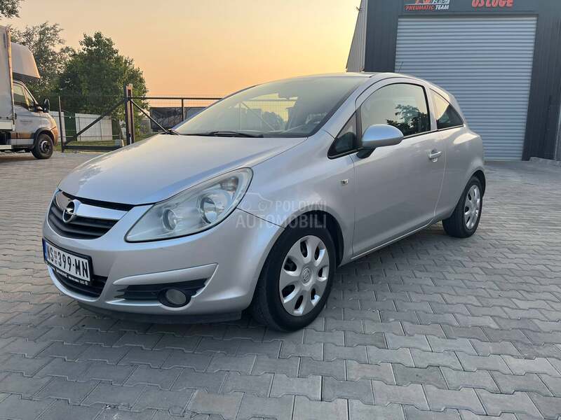 Opel Corsa D 1.2i//TOOPP