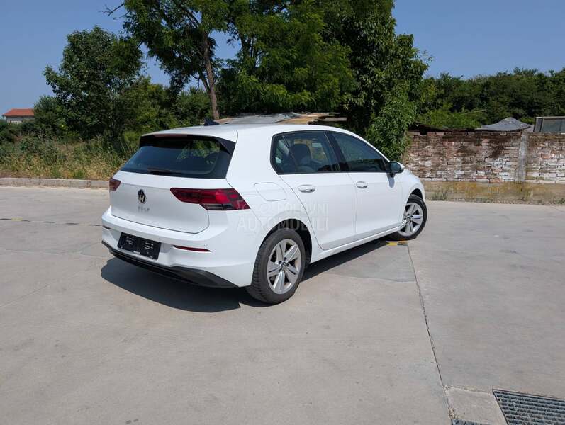 Volkswagen Golf 8 2.0 TDI