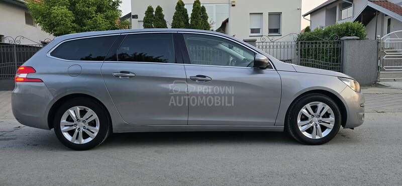 Peugeot 308 1.6   P A N O R A M