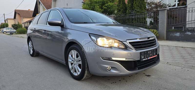 Peugeot 308 1.6   P A N O R A M