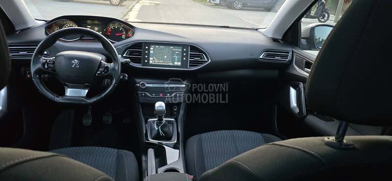 Peugeot 308 1.6   P A N O R A M