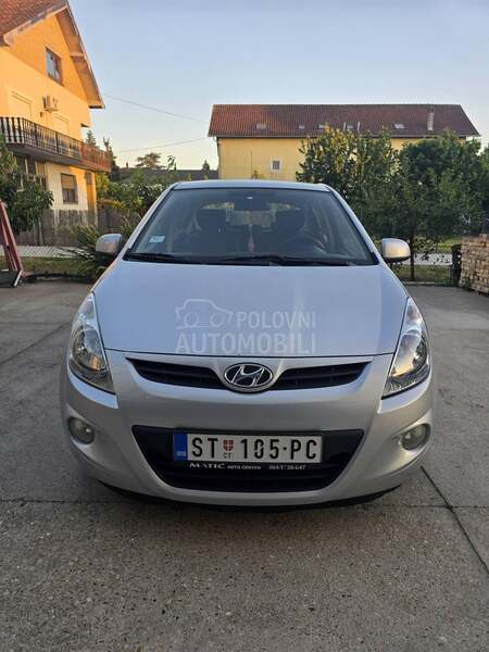 Hyundai i20 