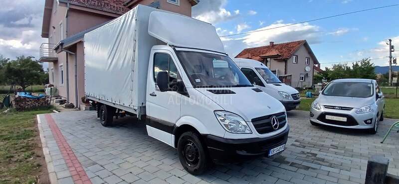 Mercedes Benz Sprinter 315