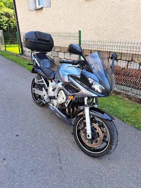 Yamaha fazer 600