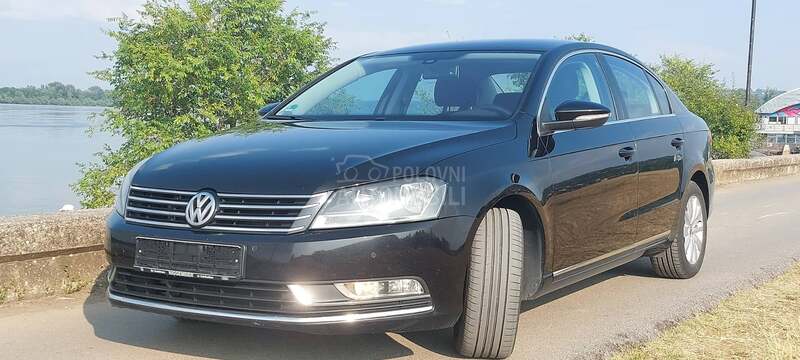 Volkswagen Passat B7 2.0 tdi Sport