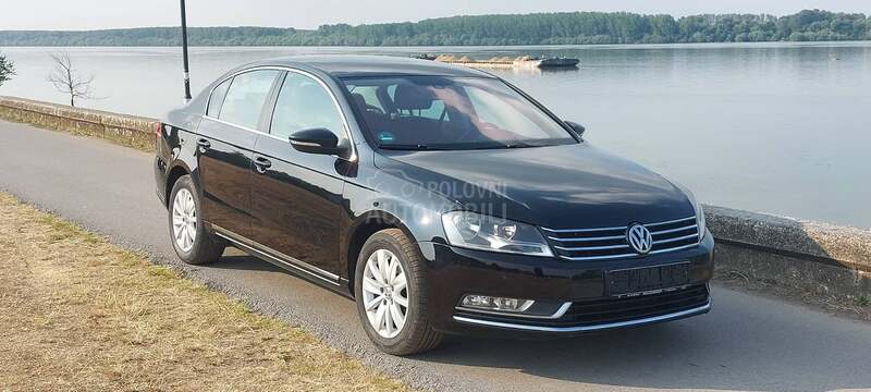 Volkswagen Passat B7 2.0 tdi Sport