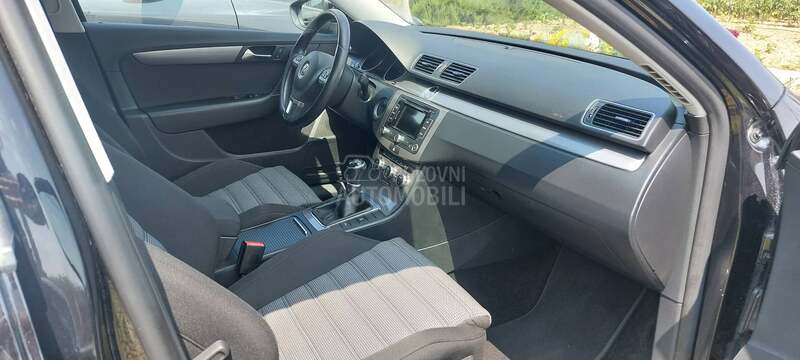 Volkswagen Passat B7 2.0 tdi Sport