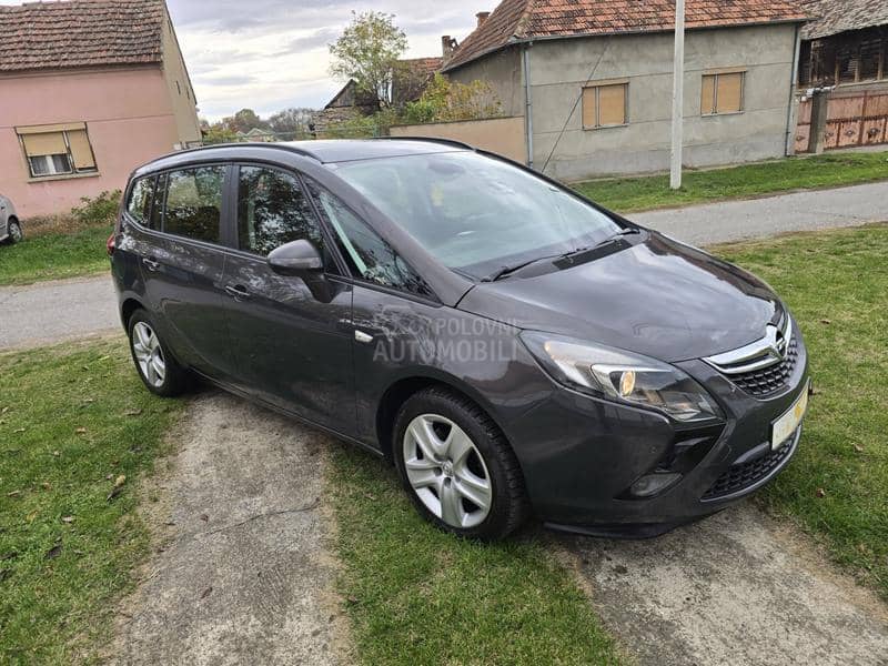 Opel Zafira 2.0cdti