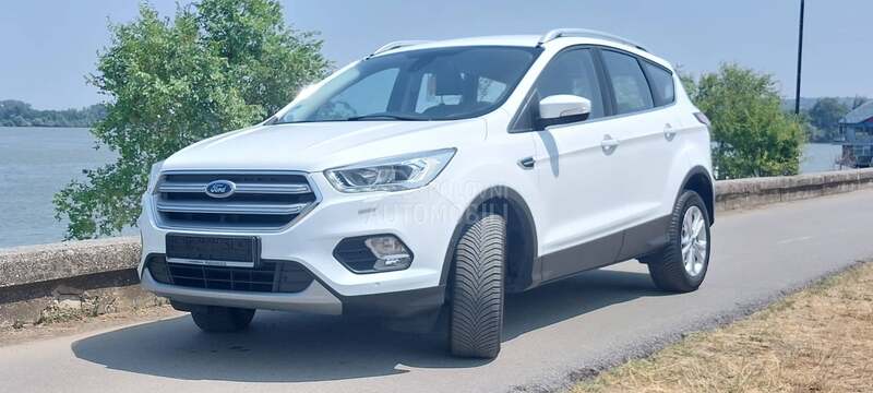 Ford Kuga 2.0 tdci TITANIUM