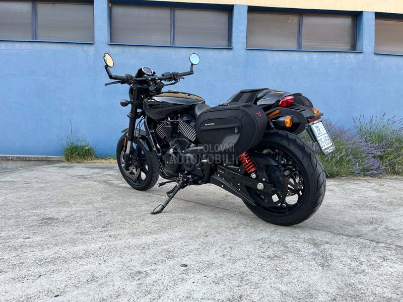 Harley Davidson Street Rod 750