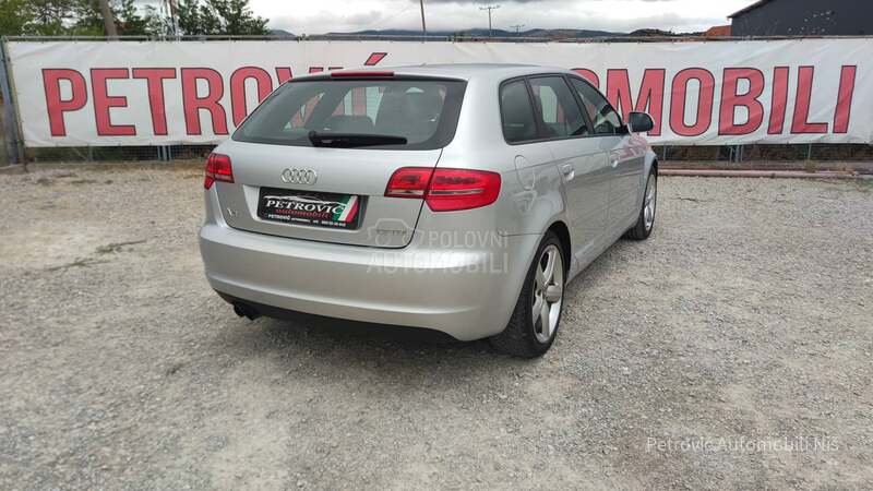 Audi A3 1.9 TDI  //S LINE//