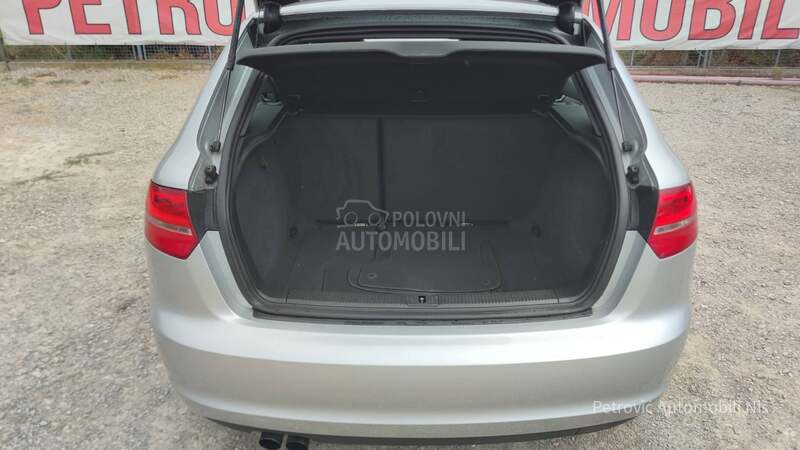 Audi A3 1.9 TDI  //S LINE//