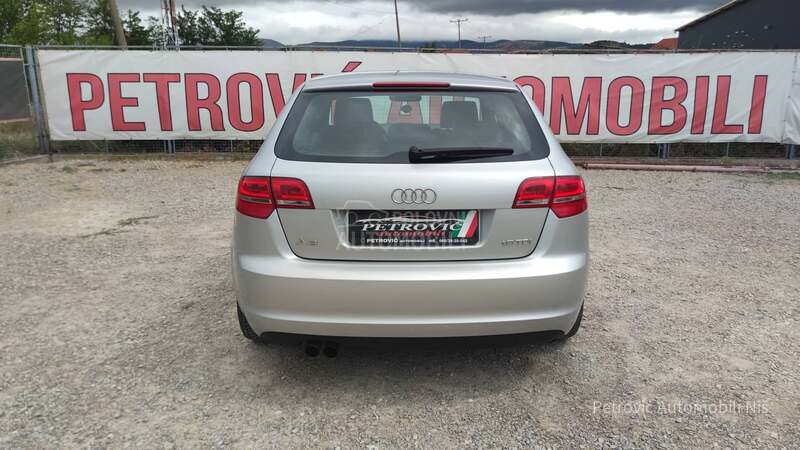 Audi A3 1.9 TDI  //S LINE//