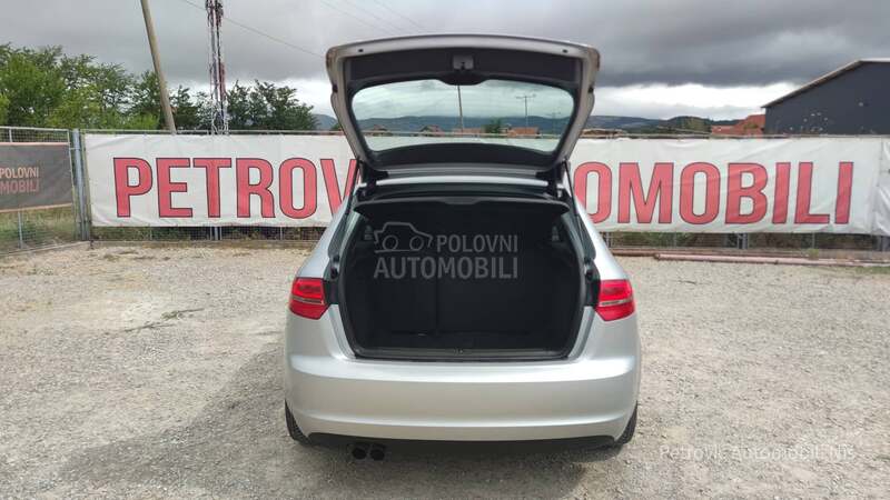 Audi A3 1.9 TDI  //S LINE//