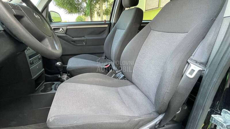 Opel Meriva 1.6