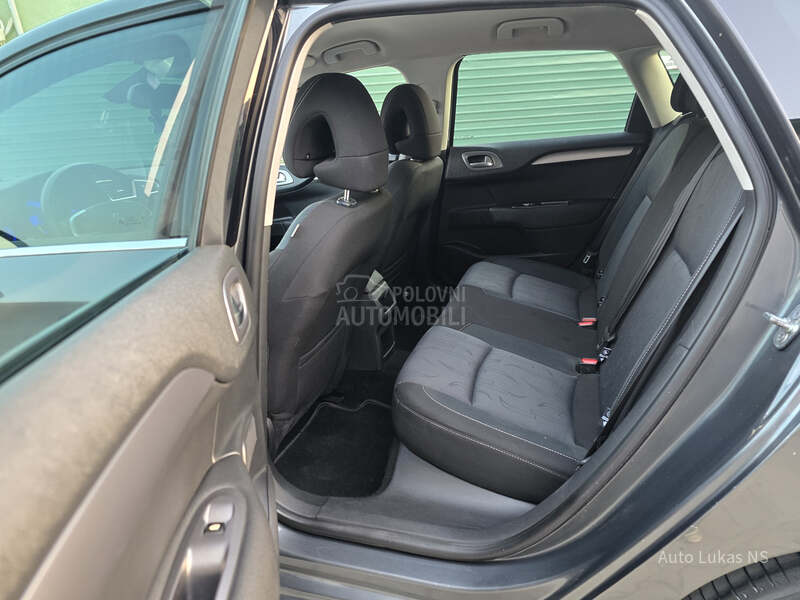 Citroen C4 1.6 e-HDI