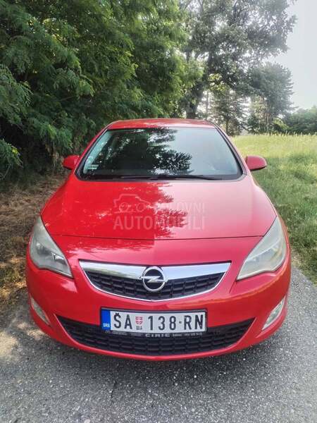 Opel Astra J 1.7 CDTI