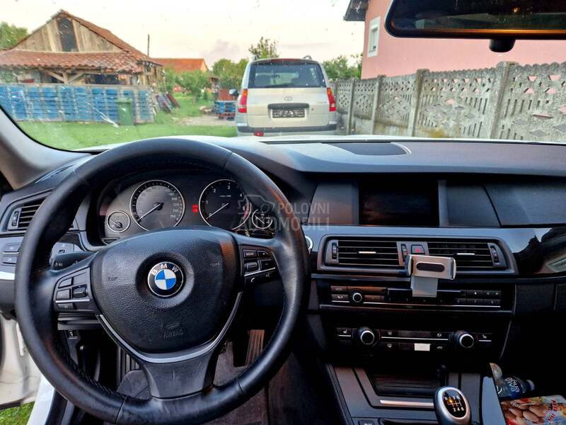BMW 520 f10