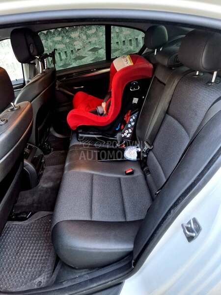 BMW 520 f10