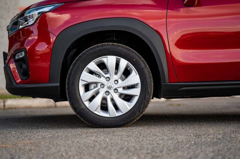 Suzuki SX4 S-Cross PREMIUM 4WD 6AT