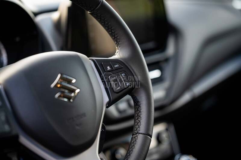 Suzuki SX4 S-Cross PREMIUM 4WD 6AT