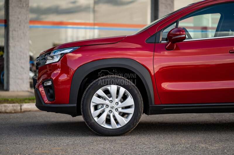 Suzuki SX4 S-Cross PREMIUM 4WD 6AT