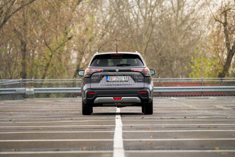 Suzuki SX4 S-Cross ELEGANCE 2WD 6AT