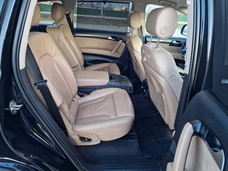 Audi Q7 3.0 TDI S-LINE