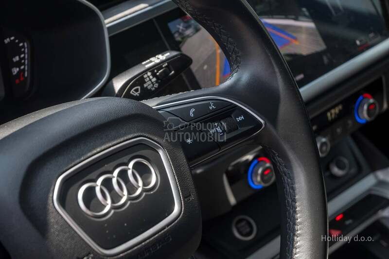 Audi Q3 1.5TFSI Hybrid