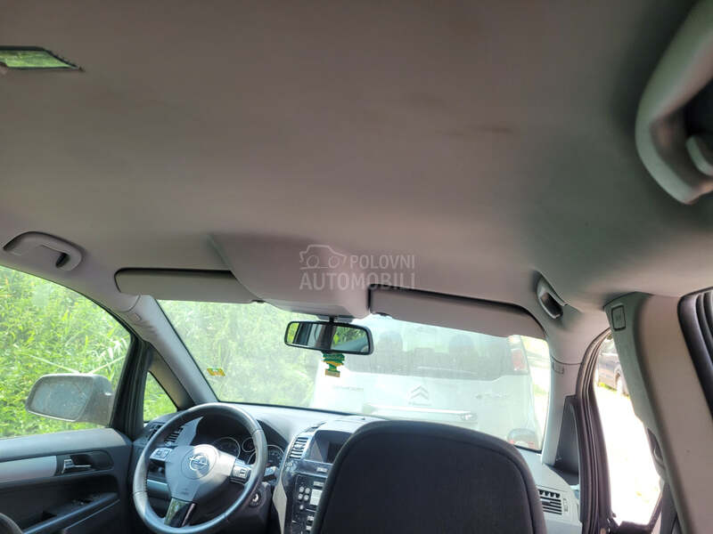 Opel Zafira 