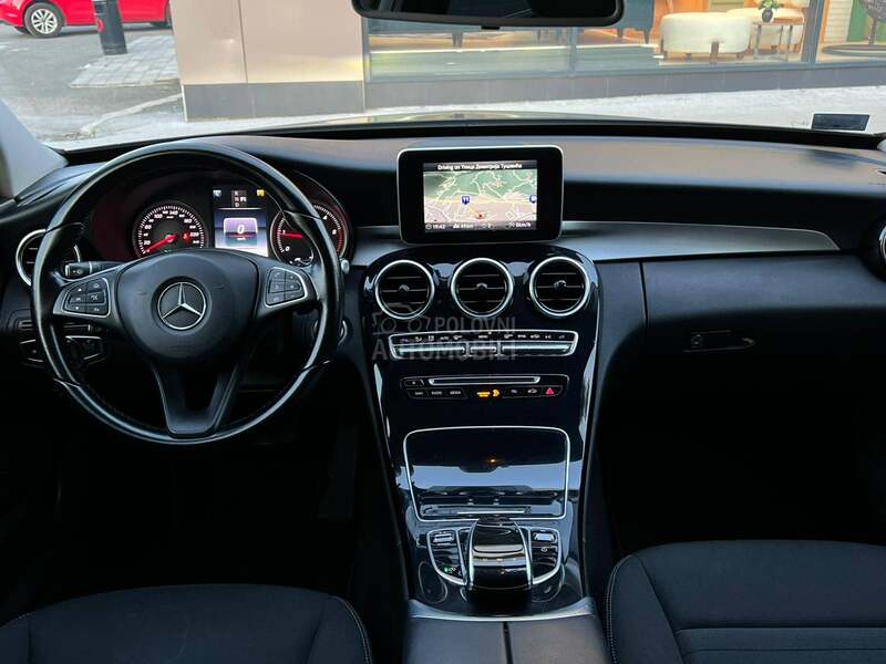 Mercedes Benz C 200 