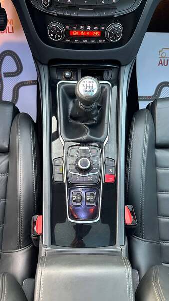 Peugeot 508 xenon/pano/fuL