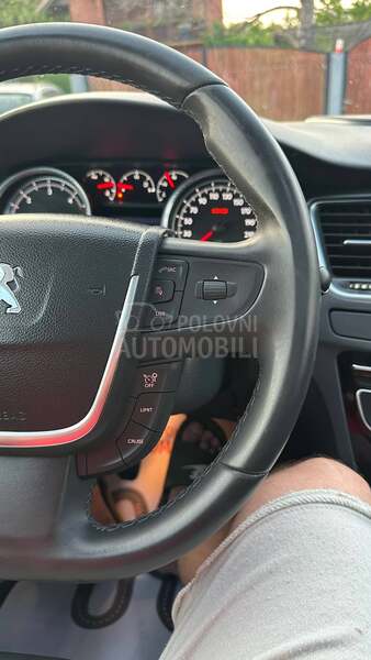 Peugeot 508 xenon/pano/fuL