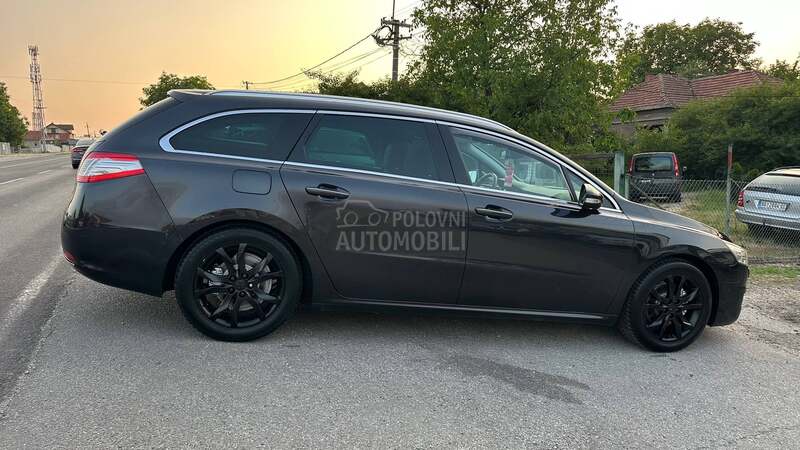 Peugeot 508 xenon/pano/fuL