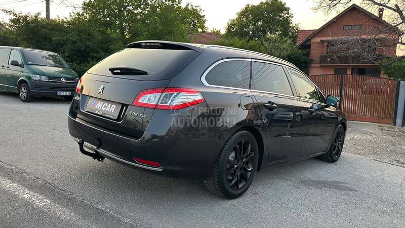Peugeot 508 xenon/pano/fuL
