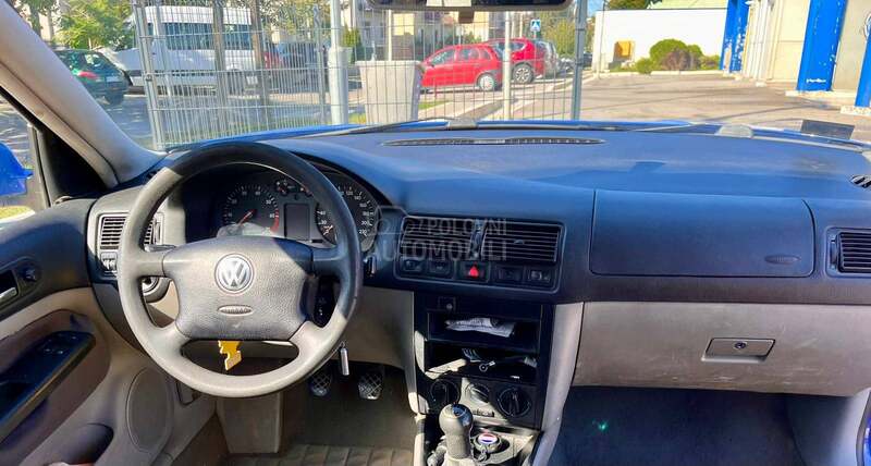 Volkswagen Golf 4 1.4